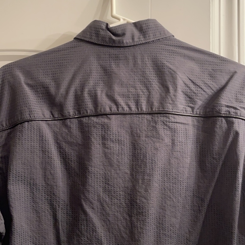 Men’s button down - Picture 4 of 5